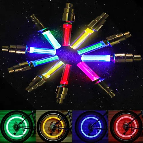 Combo LED para Auto: 4 Pitones para Llantas + 1 Emoji LED Trasero | Estilo y Seguridad